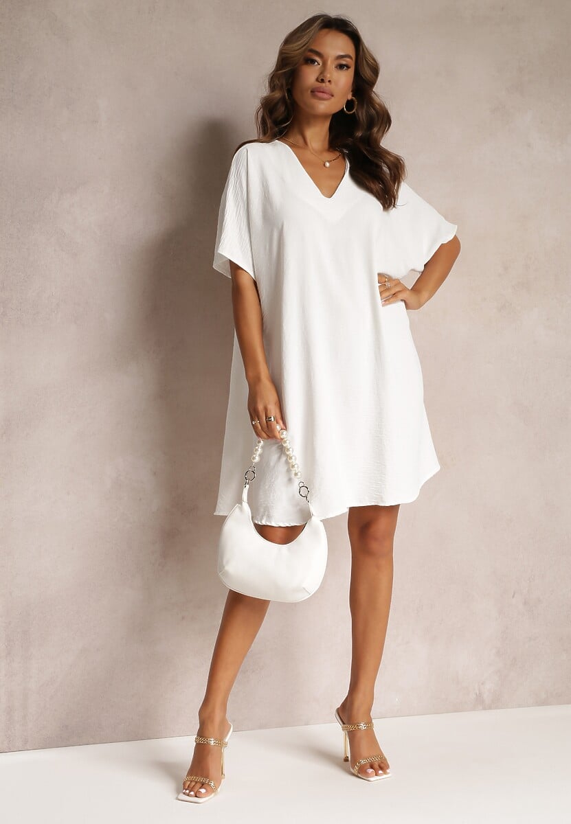 Biała Sukienka o Kroju Nietoperza z Ozdobnym Wiązaniem na Plecach Cylean