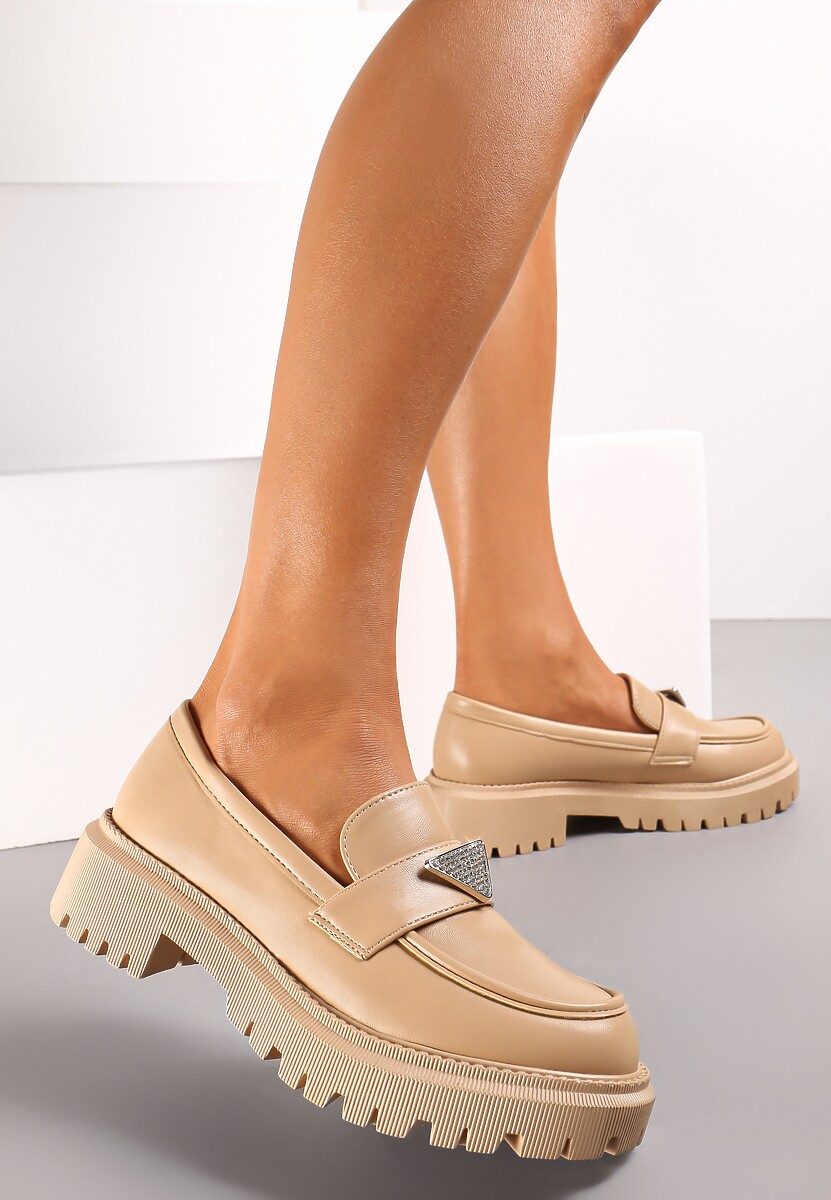 Beżowe Mokasyny na Grubej Podeszwie Ozdobione Cyrkoniami Mavalis