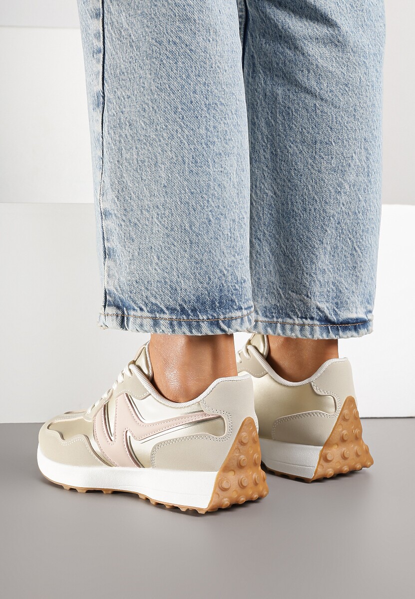 Złote Płaskie Sneakersy Ozdobione Geometrycznym Wzorem Rividi