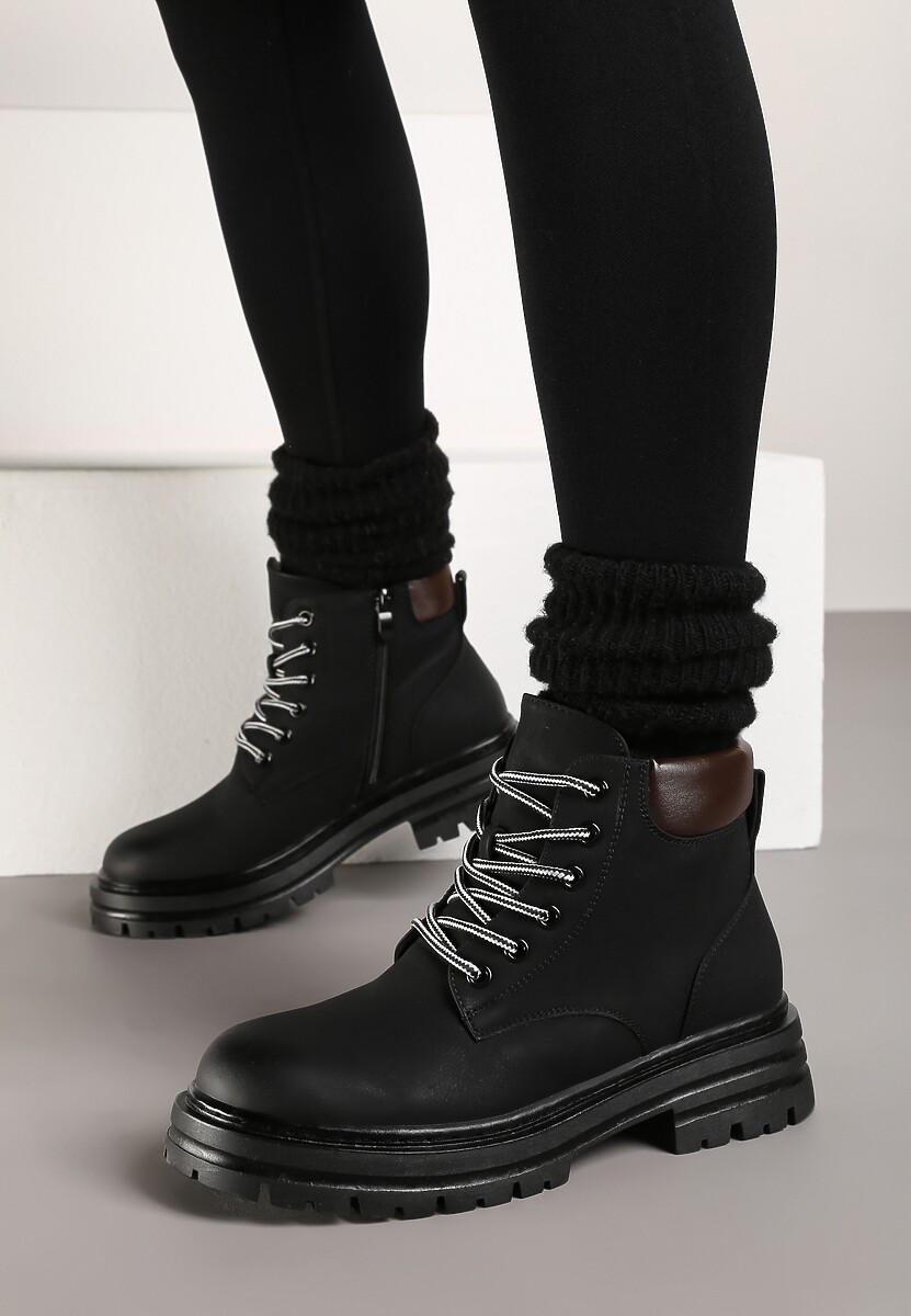 Czarne Traperki z Ociepleniem i Sznurowaniem Almudena