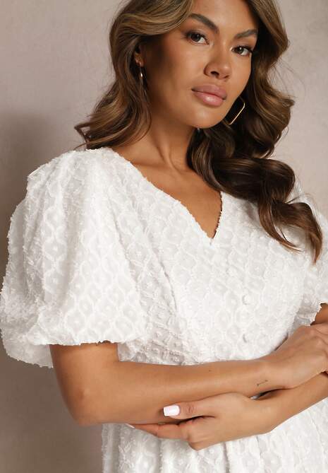 Biała Rozkloszowana Sukienka Haftowana Maxi z Krótkim Rękawem Garneta