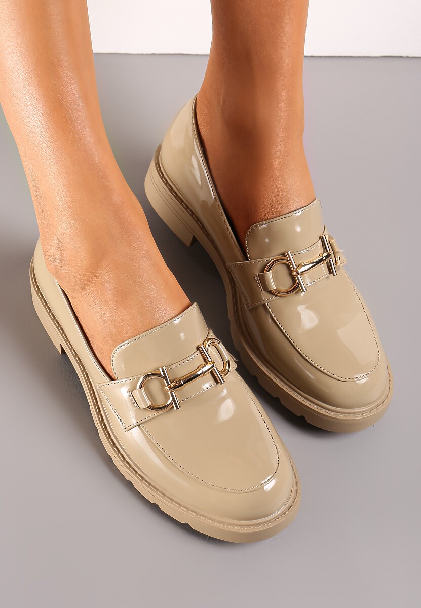 Ciemnobeżowe Mokasyny z Lakierowanej Imitacji Skóry Raglada