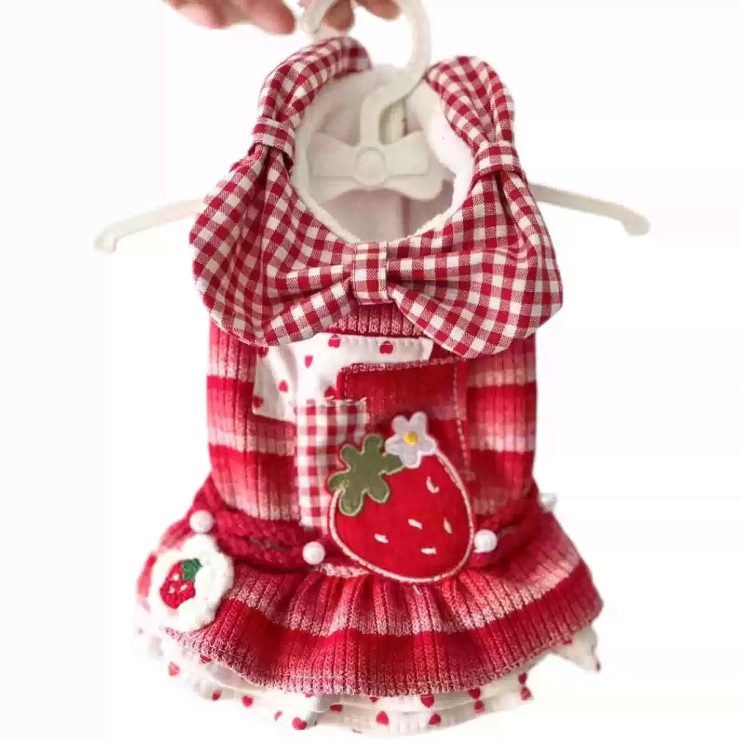 Pet Cat & Dog Autumn Winter New Thin Fleece Strawberry Dress