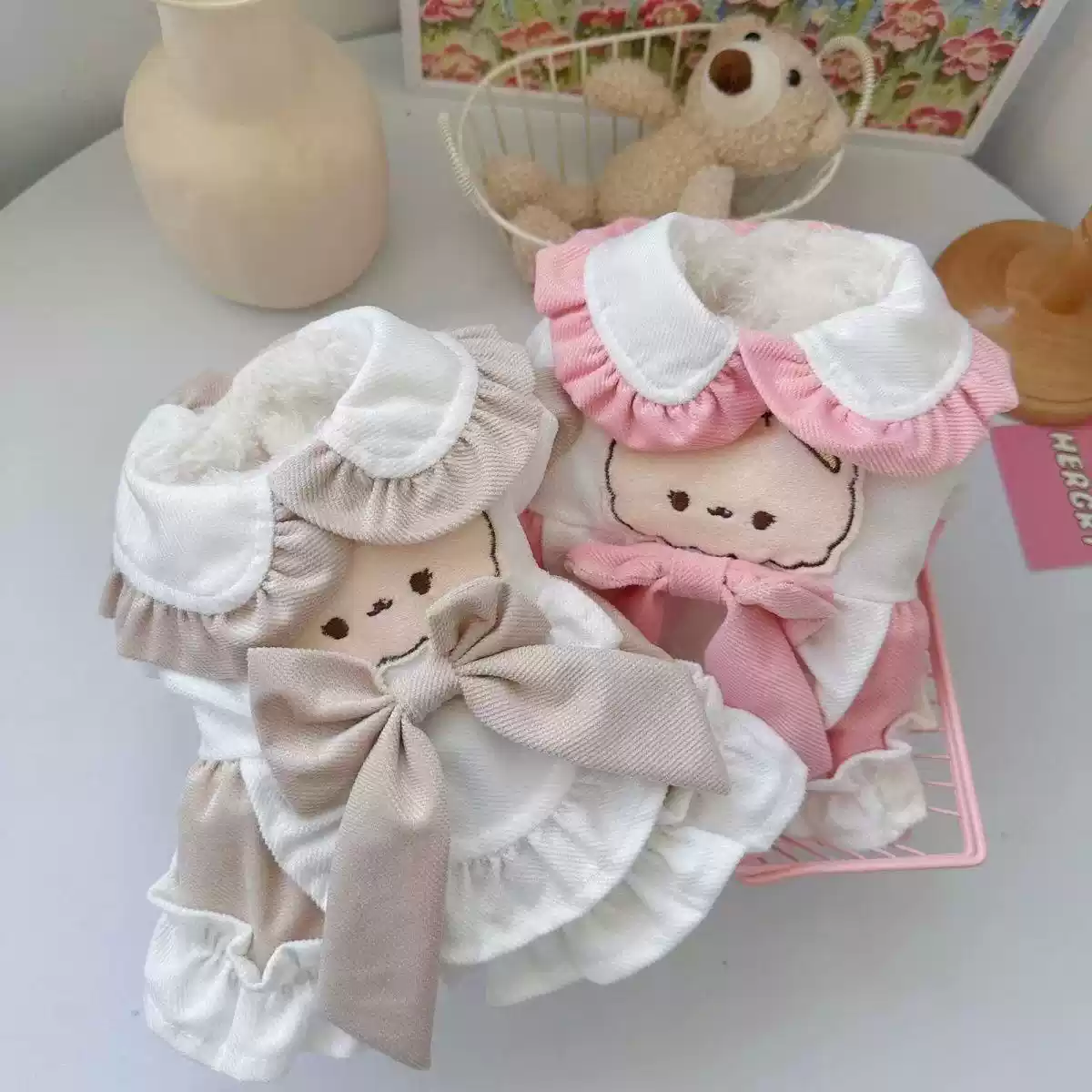 Sweet and Cute Autumn & Winter Thick Pet Dress with Bow, Suitable for Small Dogs & Cats