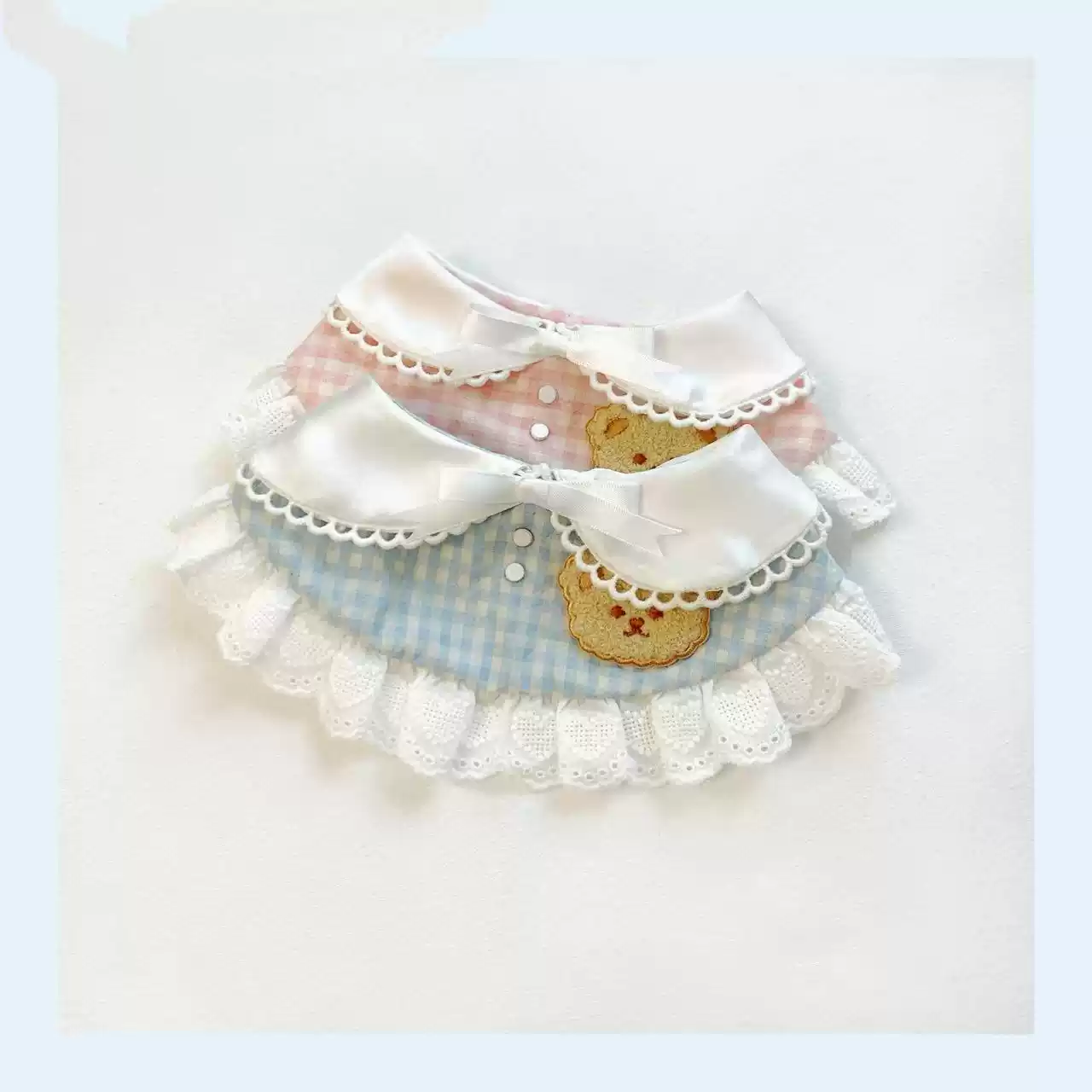 Cute Pet Scarf Collar - Hand-Knitted Lace Fabric Bib for Dogs & Cats, Photo Prop