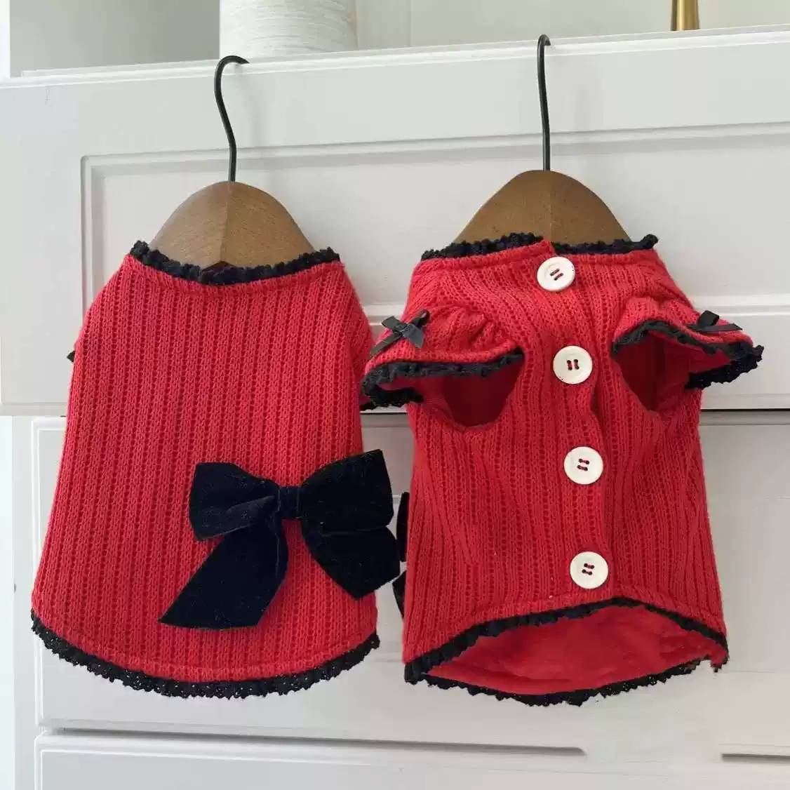 Pet Knitted Sweater with Big Bow & Puff Sleeves - Christmas & New Year Outfit for Small Dogs & Cats
