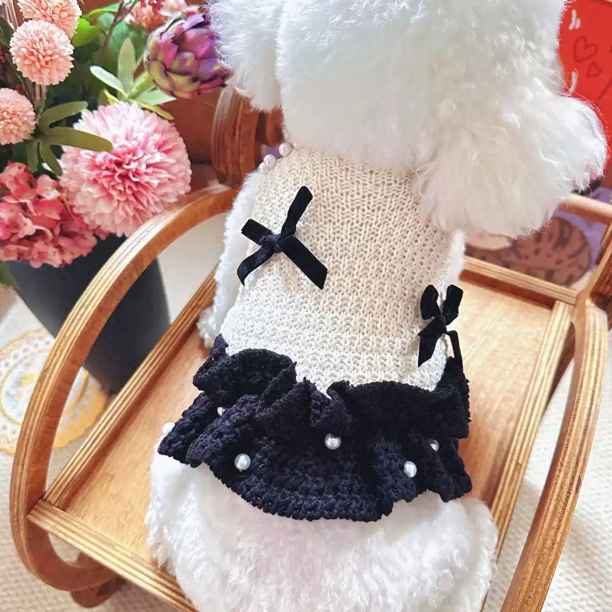 New Trendy Long-Sleeve Sweater for Small Dogs and Cats, Autumn-Winter Black and White Check Pet Knitwear