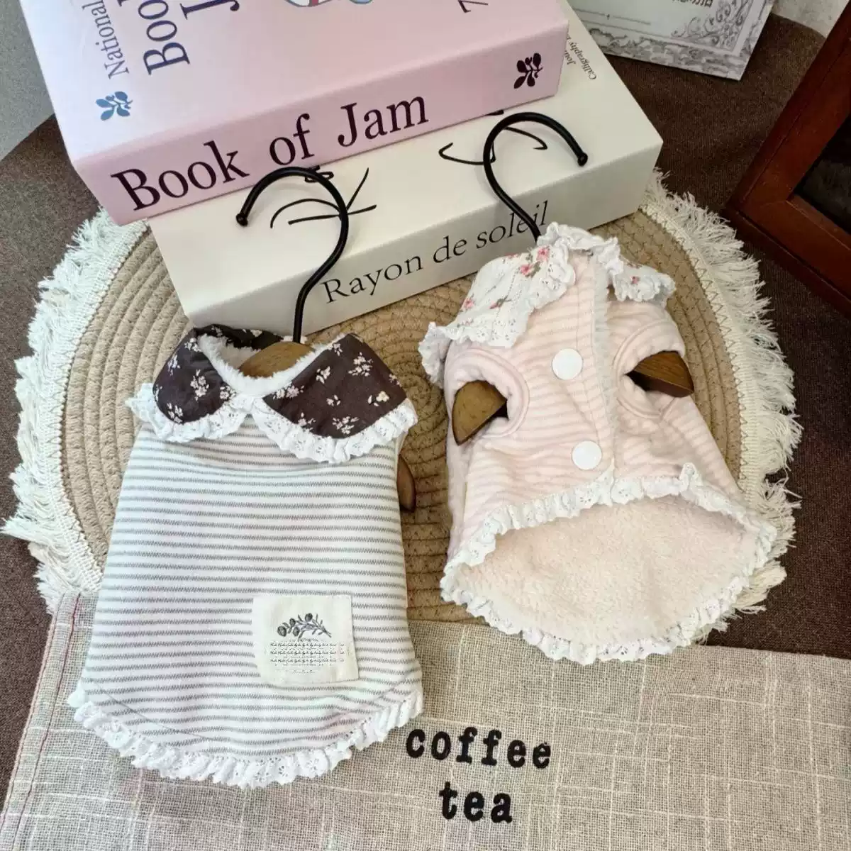 Cute Autumn Winter Dress for Small Dogs & Cats (Teddy, Bichon, Maltese)