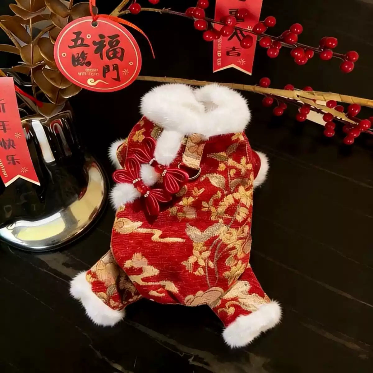New Year Outfit for Dogs & Cats - Stylish Chinese-Style Thickened Jacket (Warm & Cold-Resistant)