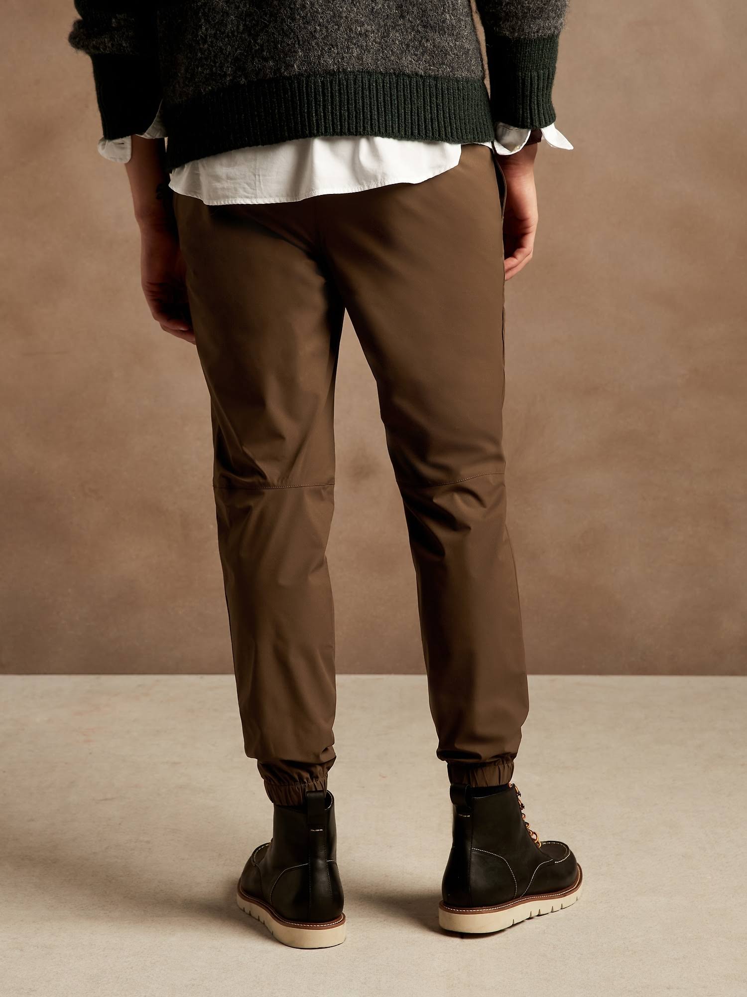 Banana Republic Men's Slim Motion Tech Jogger Brown Tall Size L