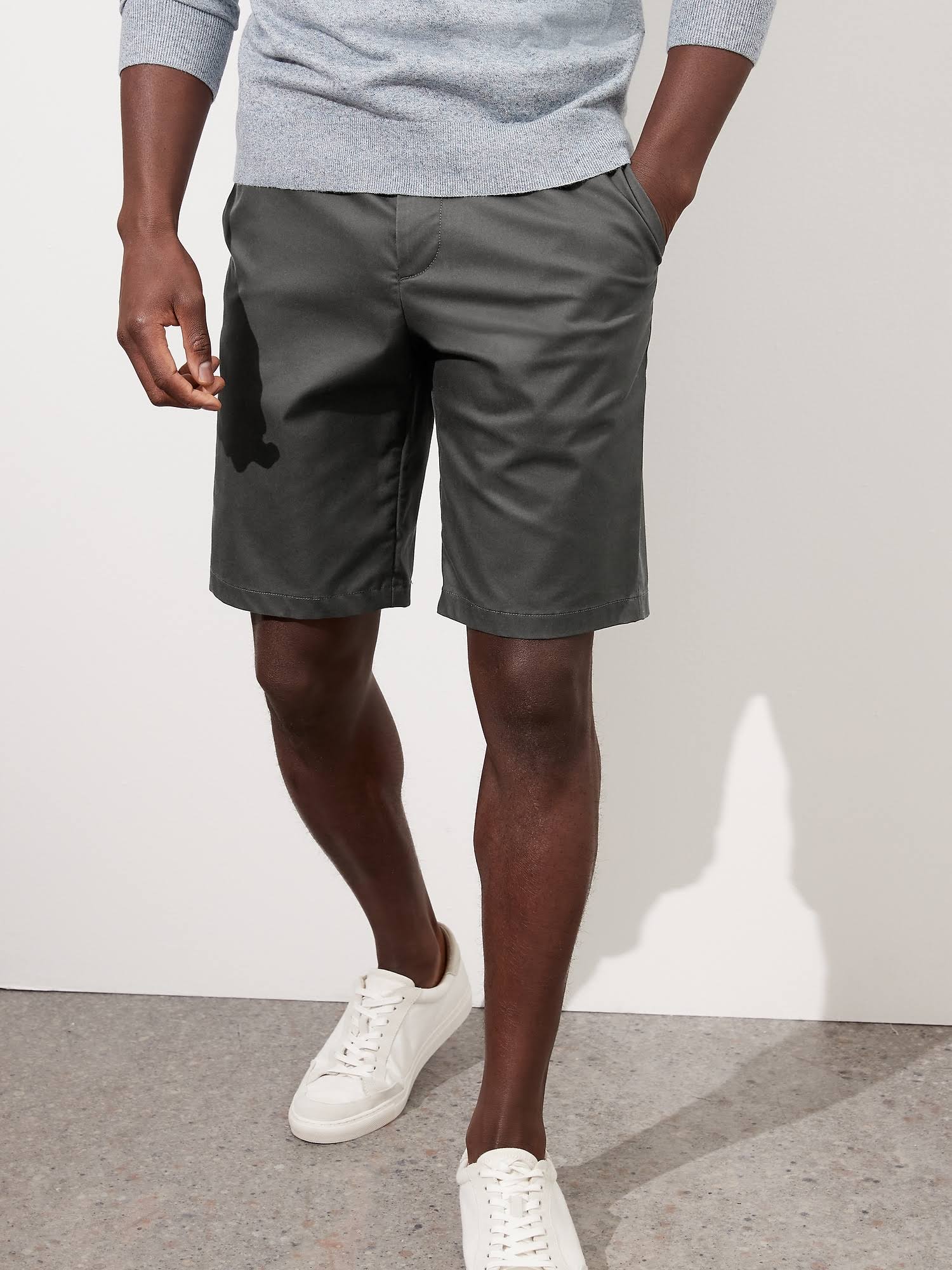 Banana Republic Men's 11x22 Core Temp Short Iron Size 44W