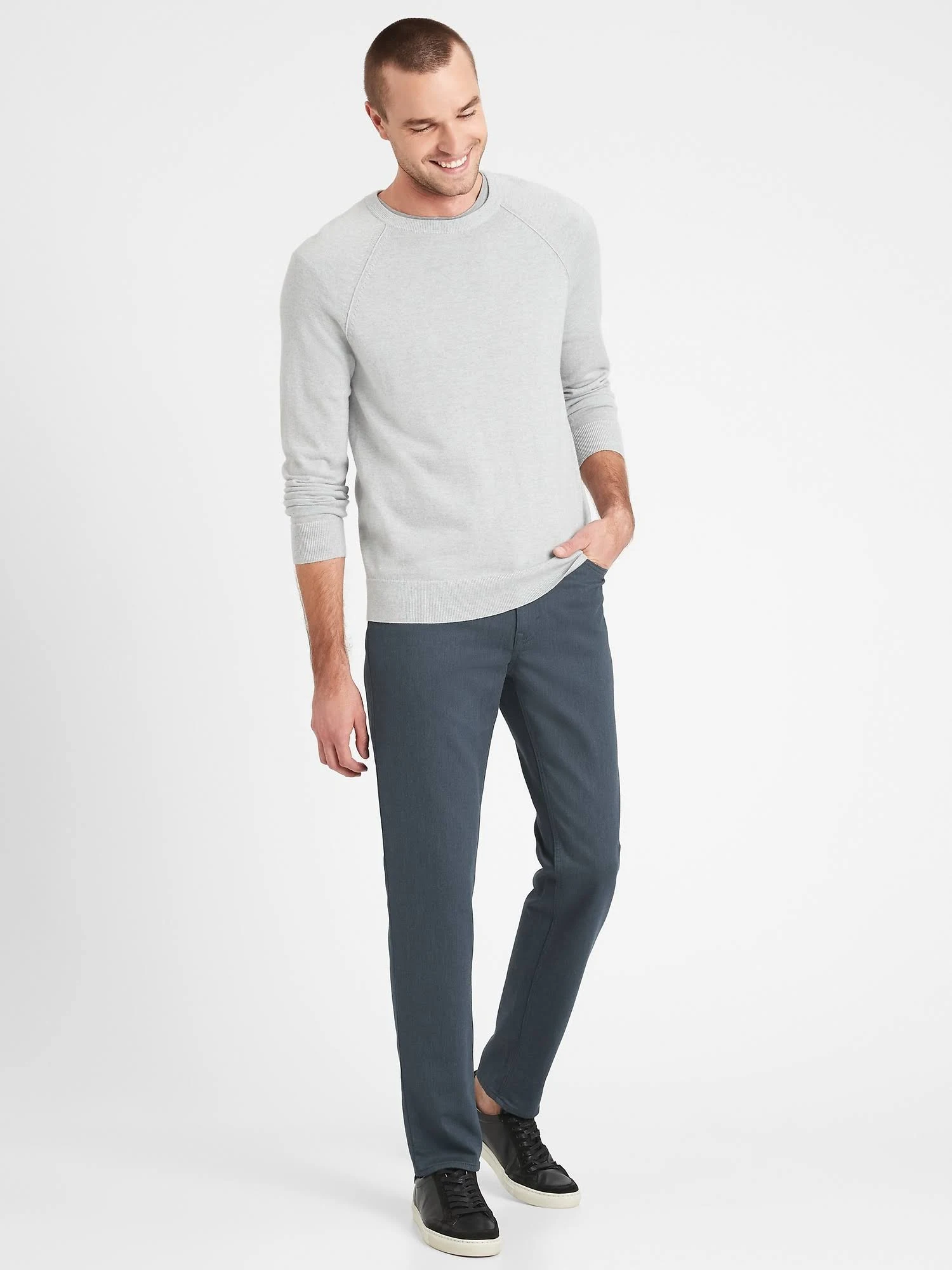 Banana Republic Men's Athletic Tapered Heathered Traveler Pant Navy Size 35W 30L