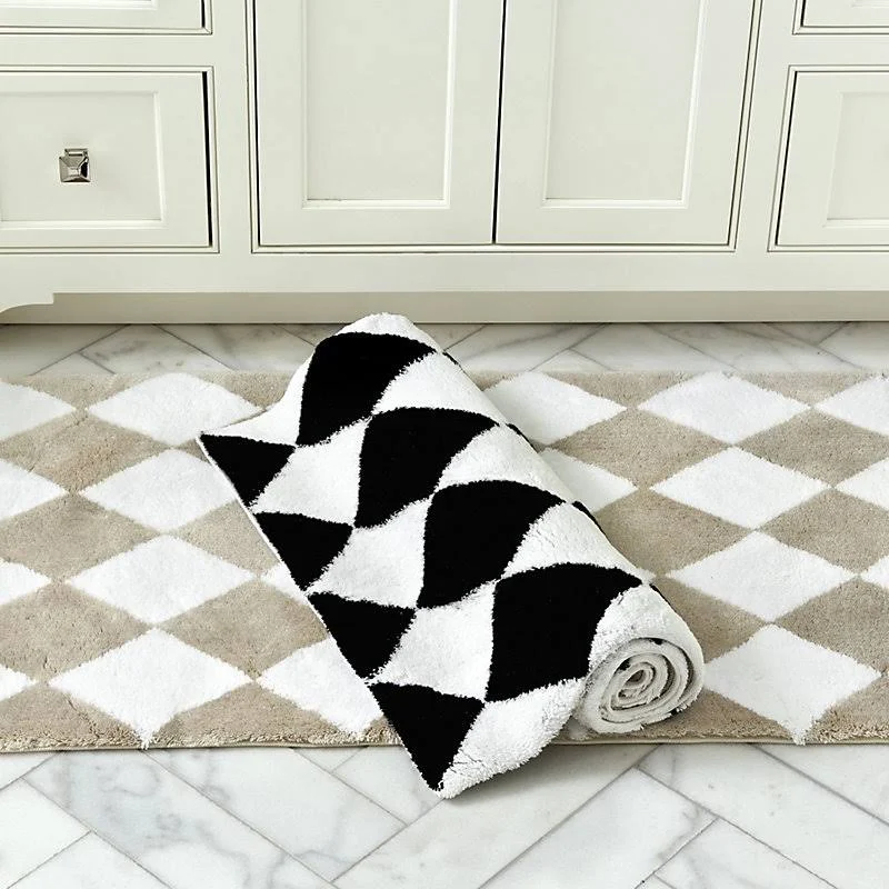 Harlequin Bath Rug Khaki Small - Ballard Designs