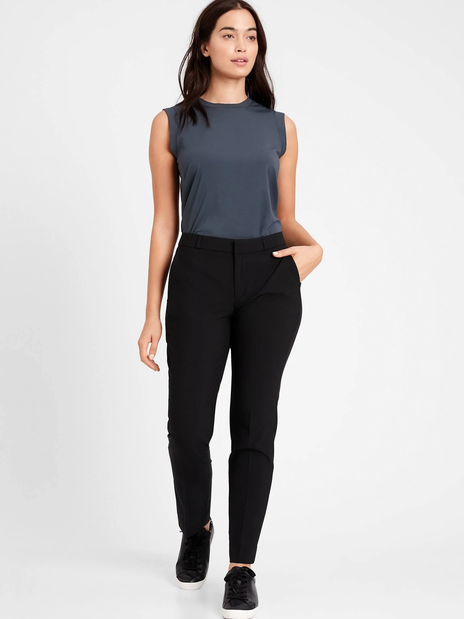 Banana Republic Women's Curvy Ryan Slim Straight-Fit Washable Wool-Blend Pant Black Size 0 Short