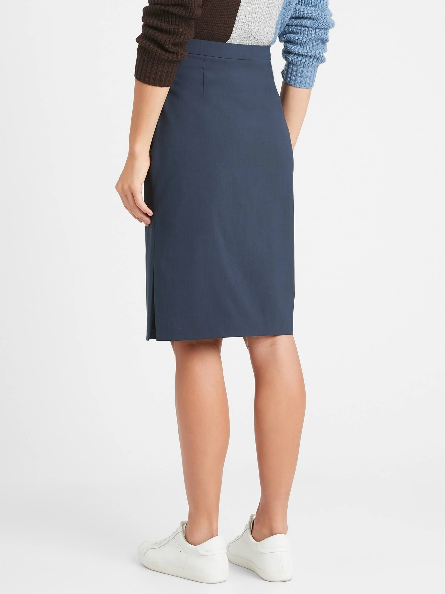 Banana Republic Women's Washable Italian Wool-Blend Pencil Skirt with Side Slit Navy Size 6