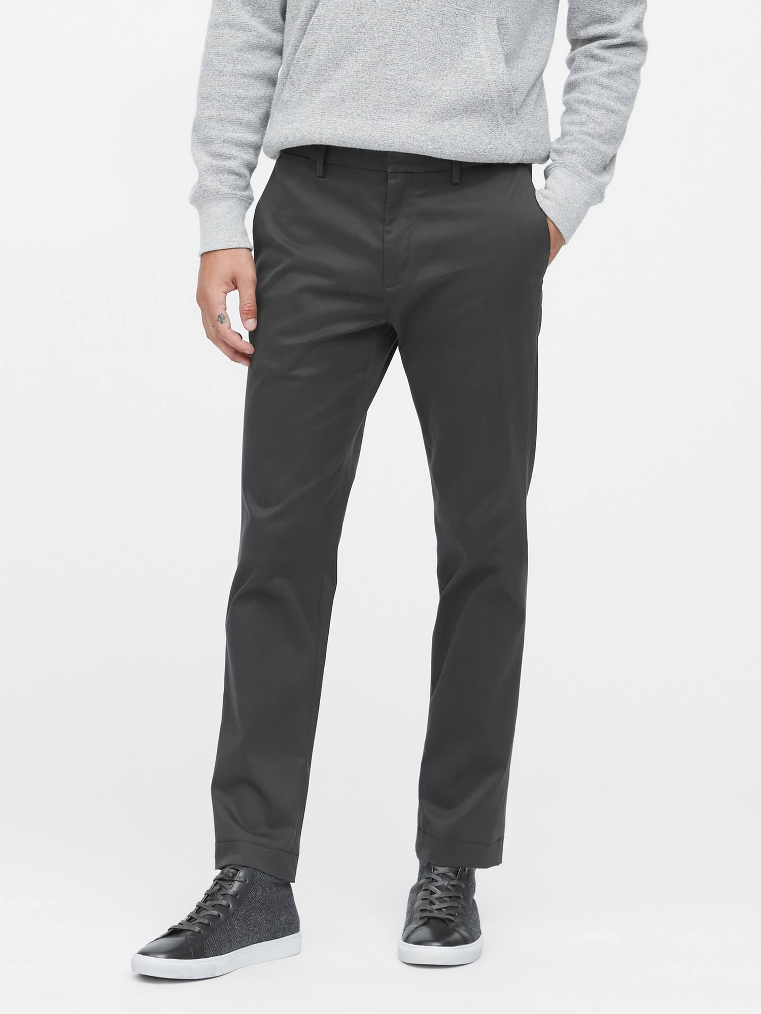 Banana Republic Men's Aiden Slim Rapid Movement Chino Pant Charcoal Gray Size 40W 34L
