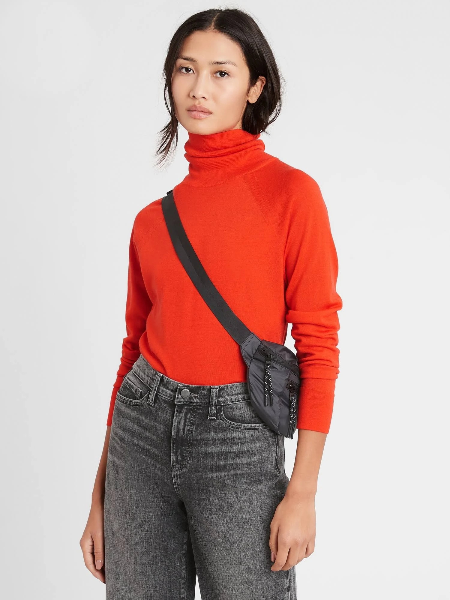 Banana Republic Women's Merino Turtleneck Sweater in Responsible Wool Autumn Orange Size S