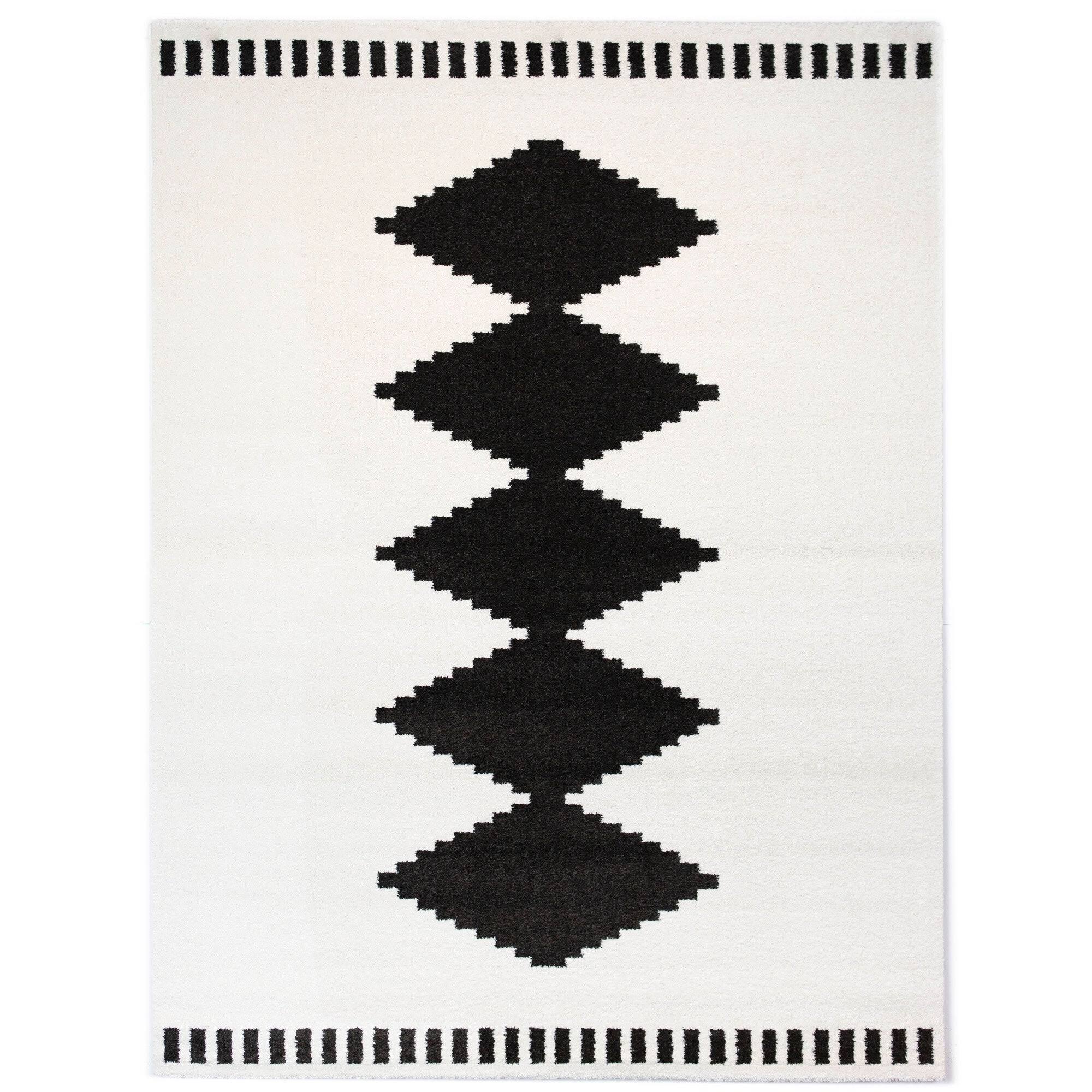 BALTA Nisha Black 5 ft. x 7 ft. Area Rug