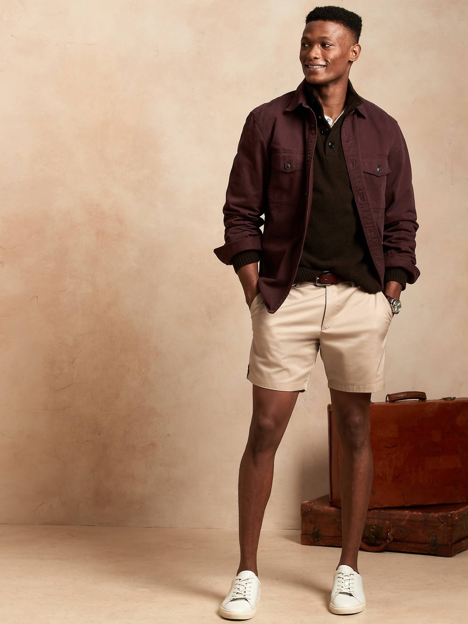 Banana Republic Men's 7x22 Core Temp Short Camp Khaki Size 44W