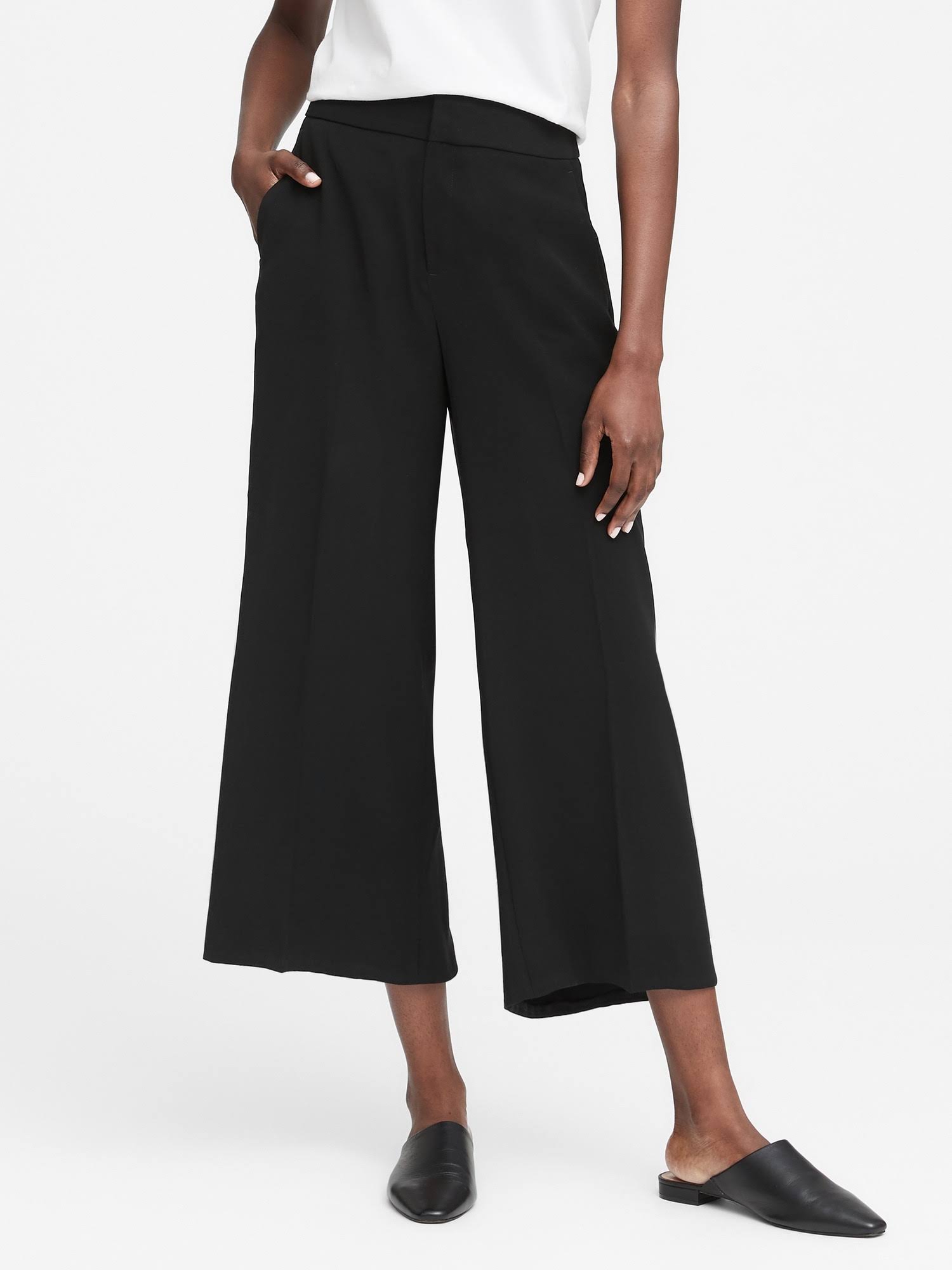 Banana Republic Women's High-Rise Wide-Leg Cropped Pant Black Size 2 Regular