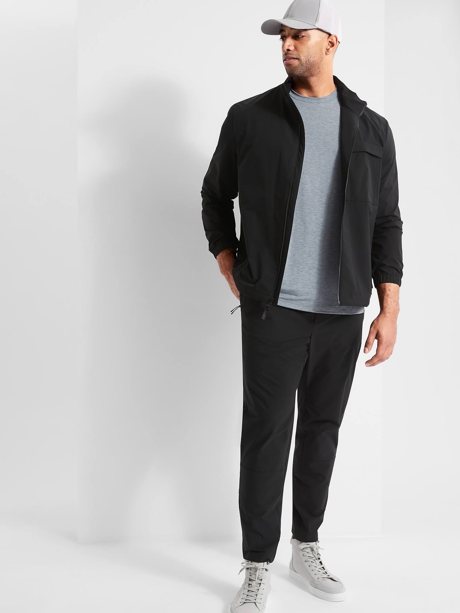 Banana Republic Men's BR Sport Motion Tech Jogger Black Tall Size M