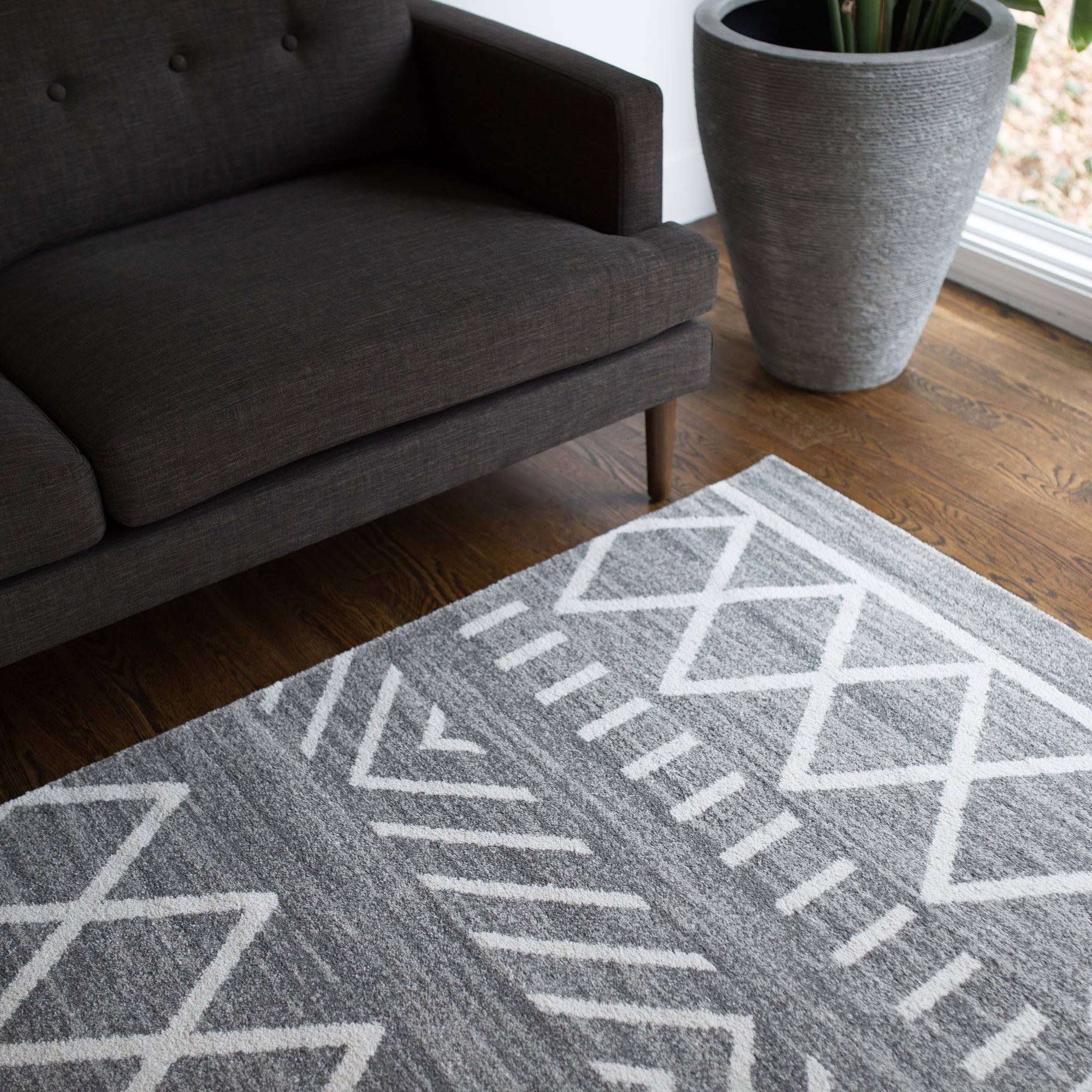 Carson Carrington Salsaker Geometric Indoor Area Rug - 5& 3x22 x 7& - Grey