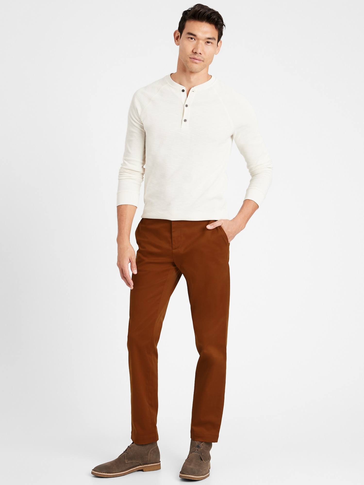 Banana Republic Men's Mason Athletic Tapered Rapid Movement Chino Pant Rust Brown Size 28W 30L