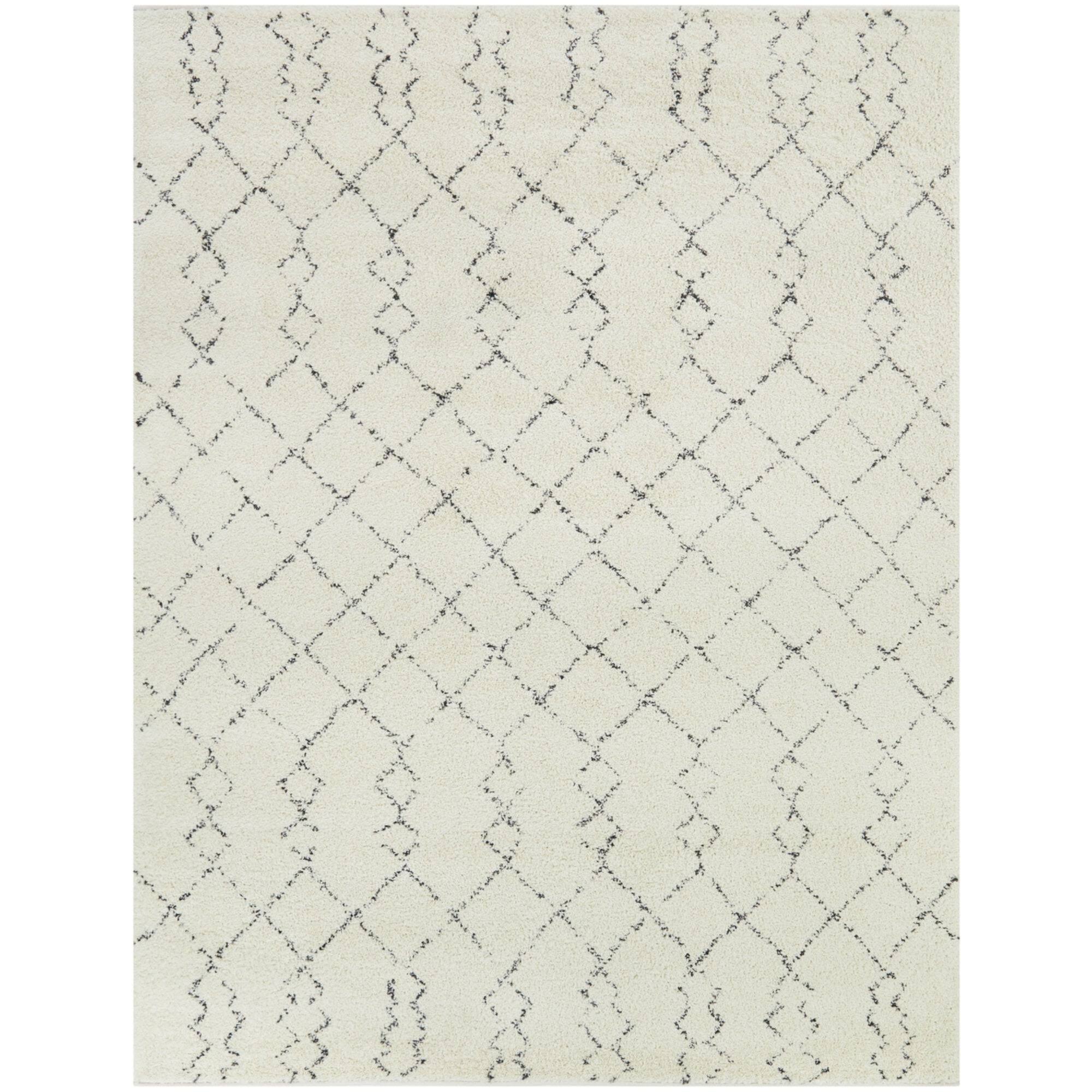 Reeves Moroccan Trellis Area Rug - 7&10x22 x 10& - Cream/Black