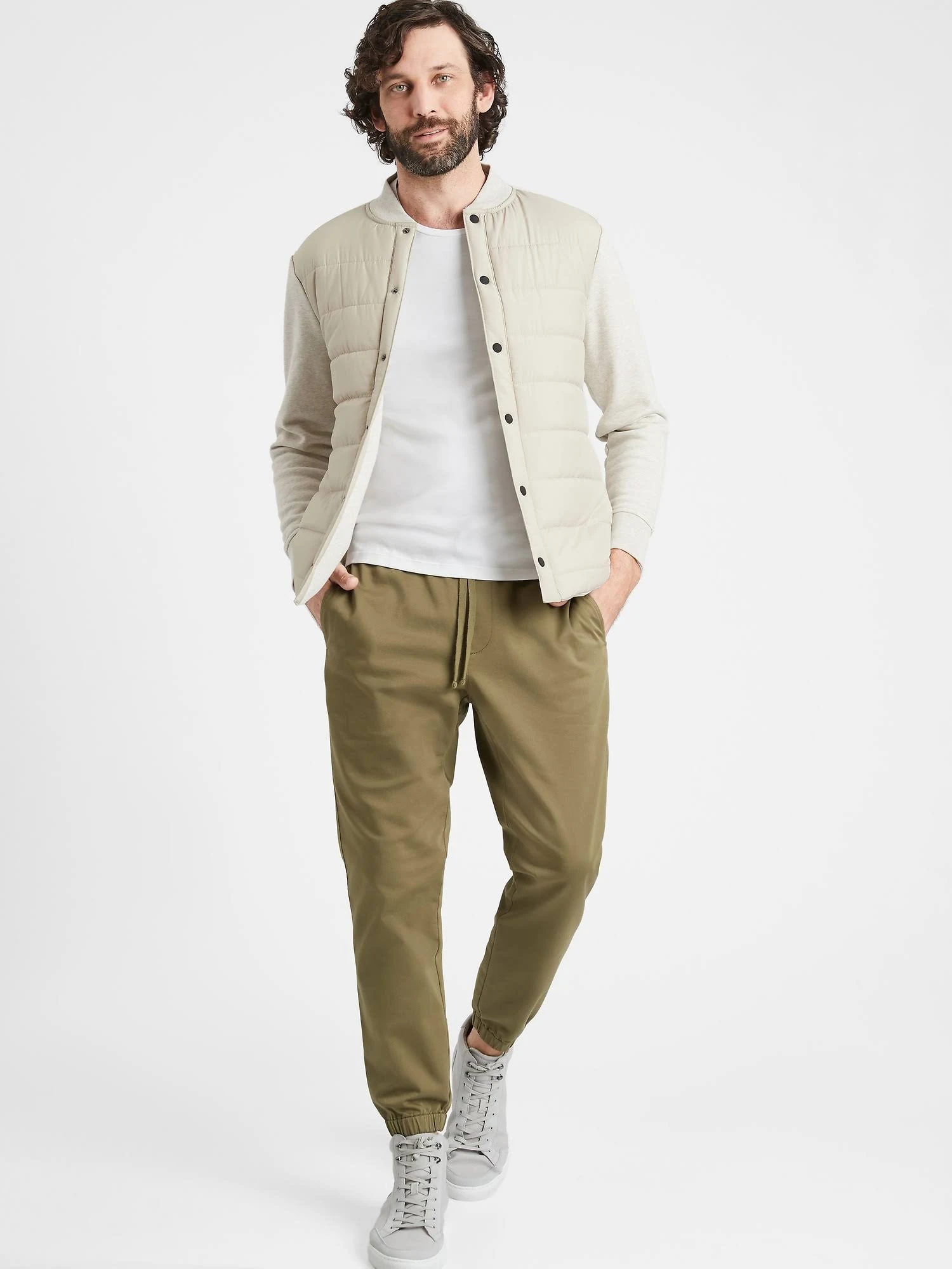 Banana Republic men's Organic Traveler Jogger Garden Green Size M