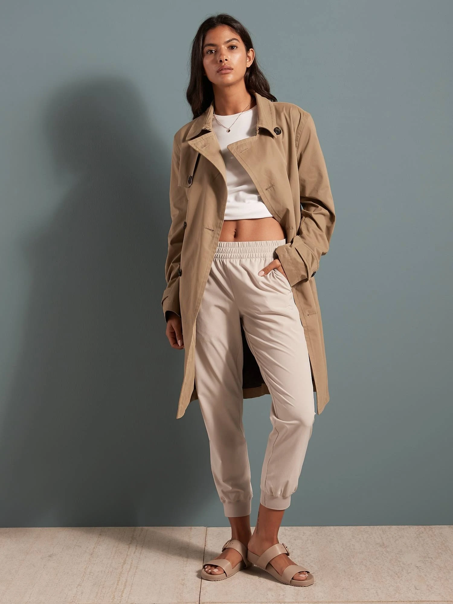 Banana Republic Women's Flyweight Jogger Abalone Size XXL