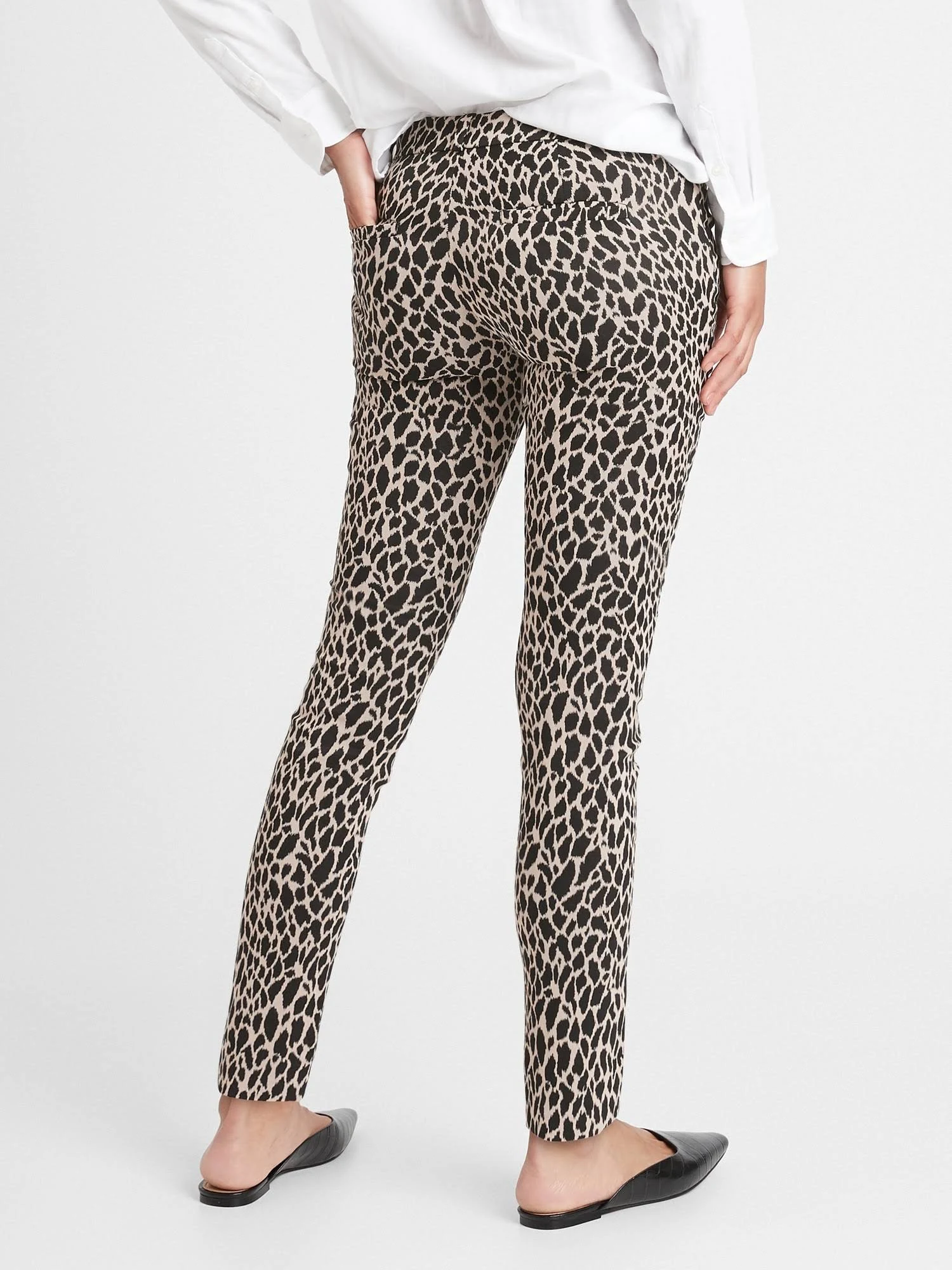 Banana Republic Women's Classic-Skinny Sloan Pant Giraffe Print Size 0 Regular