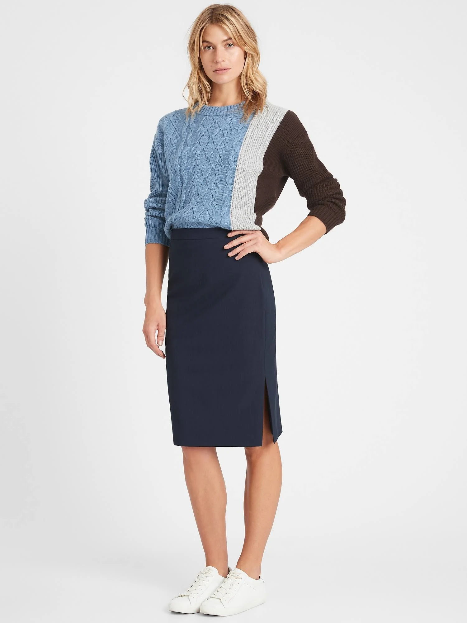 Banana Republic Women's Washable Italian Wool-Blend Pencil Skirt with Side Slit Navy Size 6
