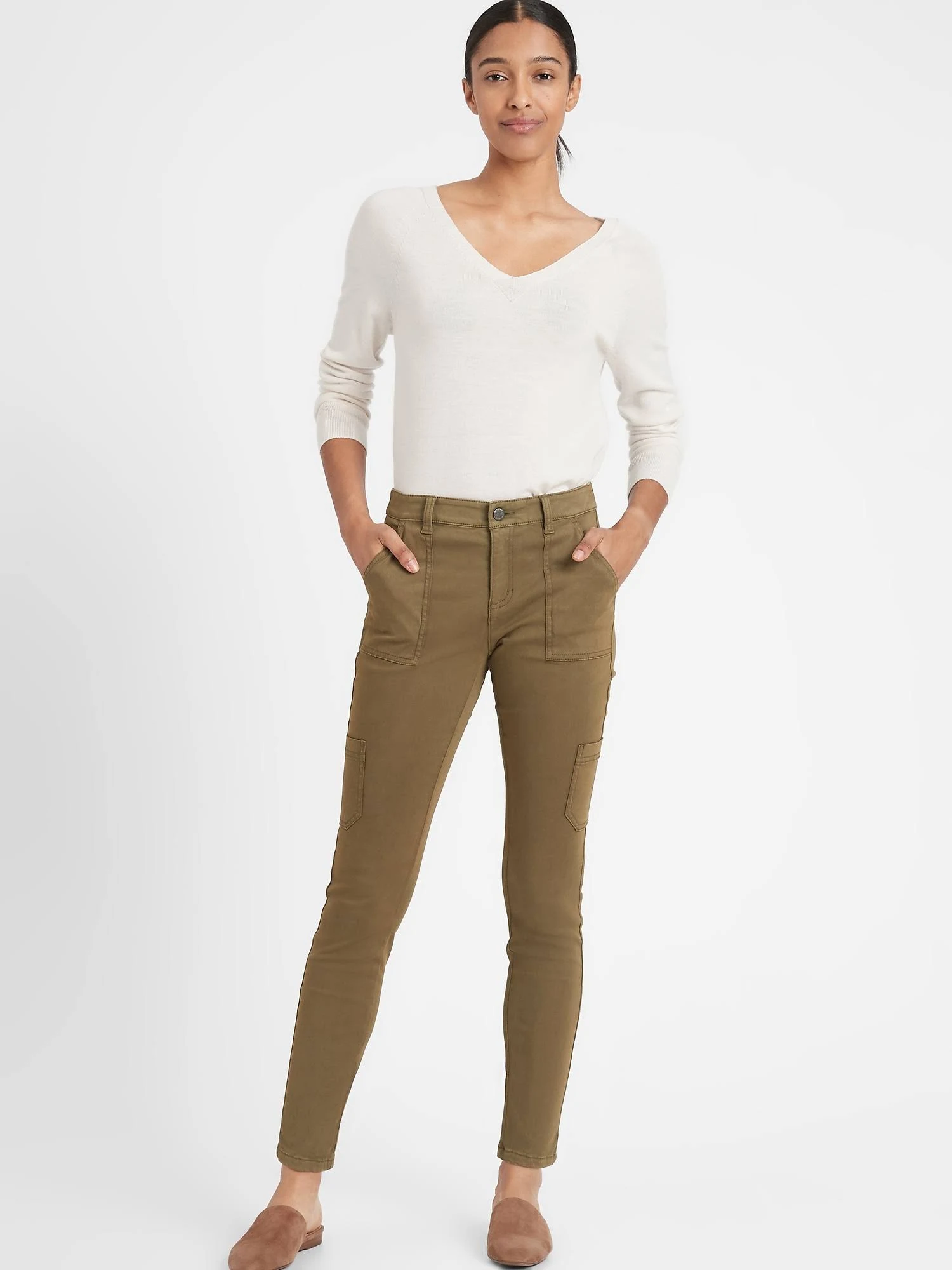 Banana Republic Women's Mid-Rise Skinny Cargo Chino Pant Olive Green Size 8 Short