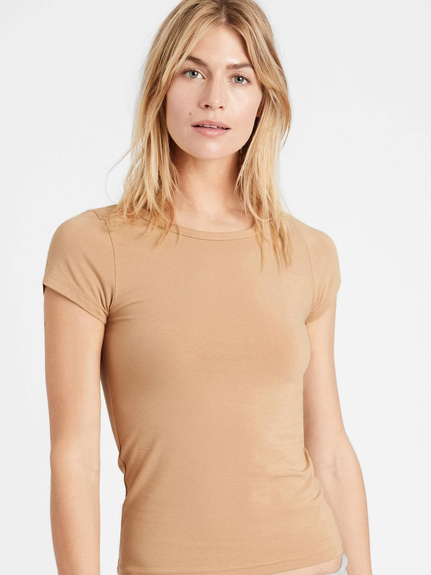 Banana Republic Women's Essential Layering T-Shirt Hue 140 Size XL