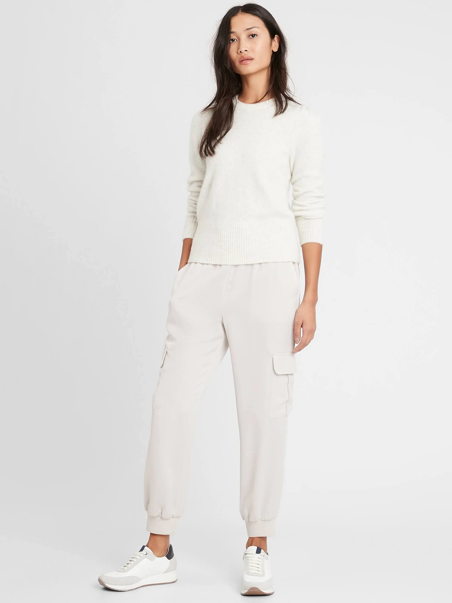 Banana Republic Women's Satin Cargo Jogger Selenite Size XL
