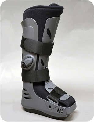 Bird & Cronin 08141262 Sprint Air Ankle Walker, Small