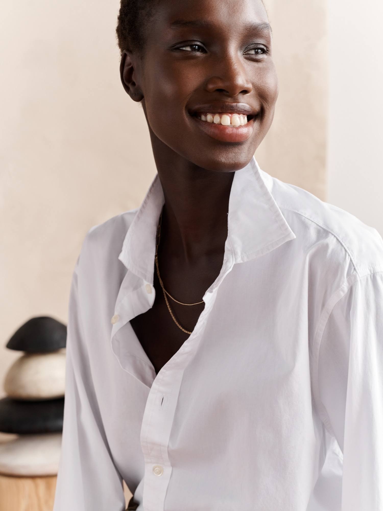 Banana Republic Women's Riley Tailored-Fit Shirt Pure White Size 0