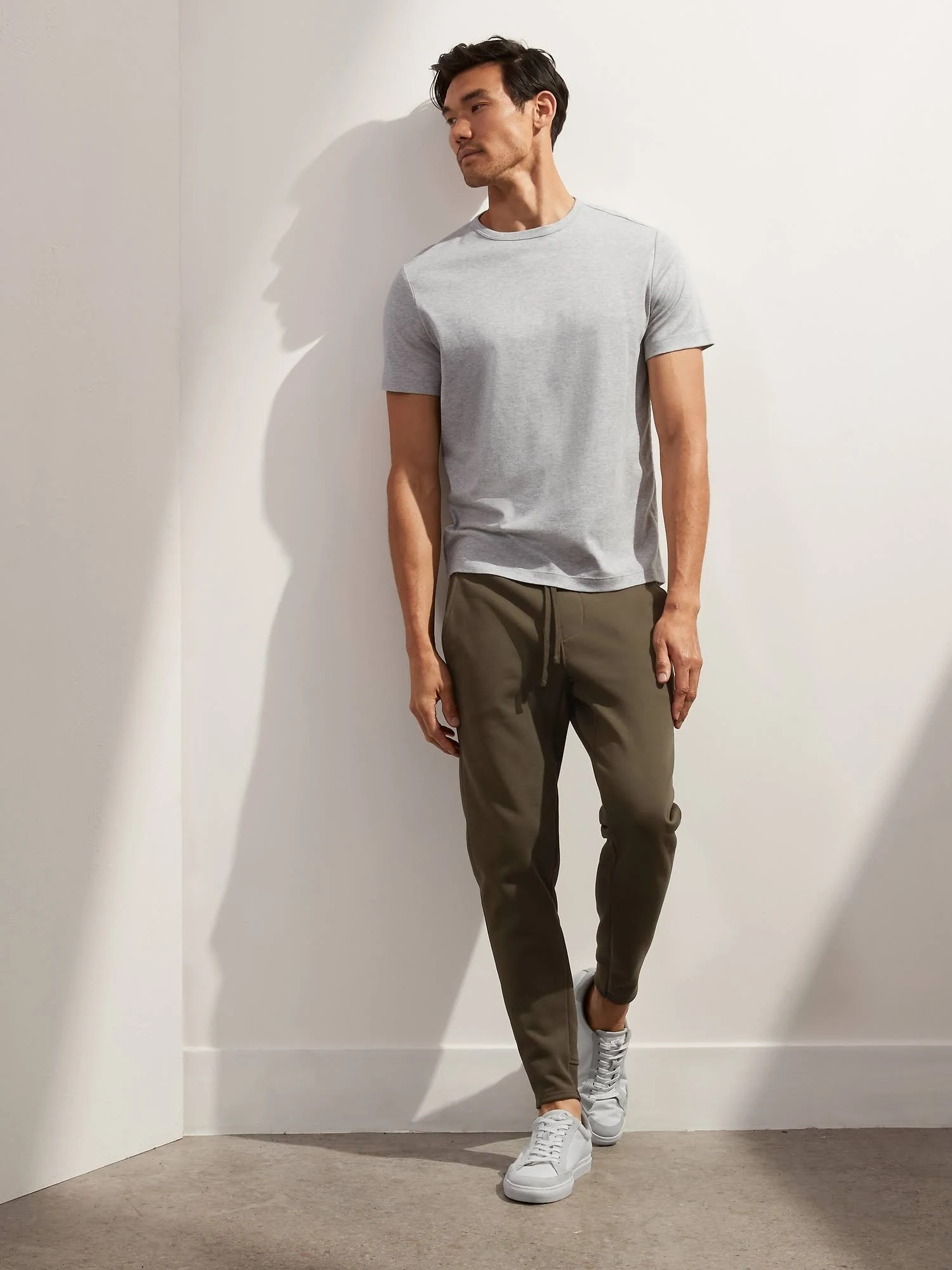 Banana Republic Men's French Terry Jogger Cargo Green Size S