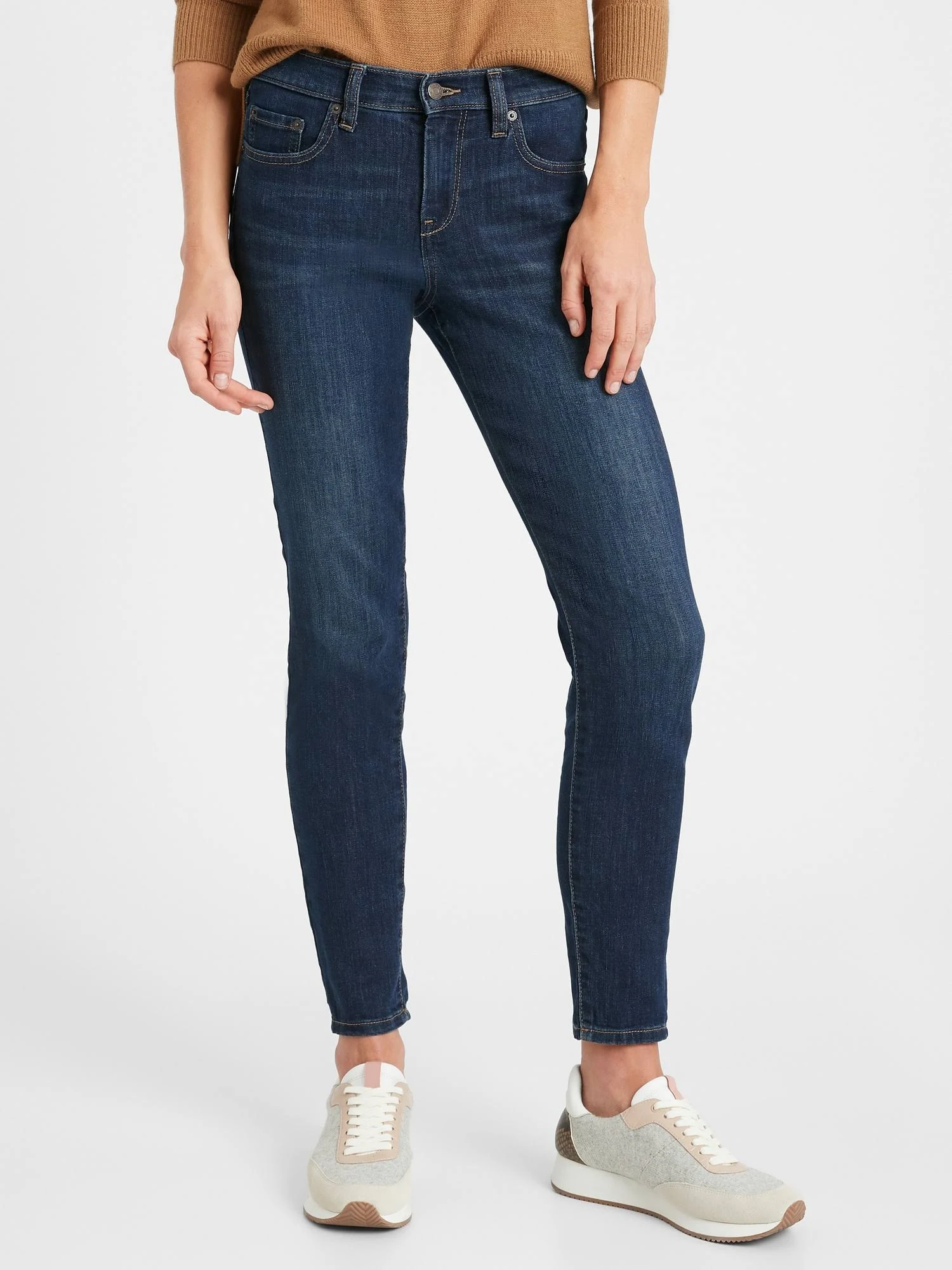 Women's Dark Wash Skinny Jean Dark Wash