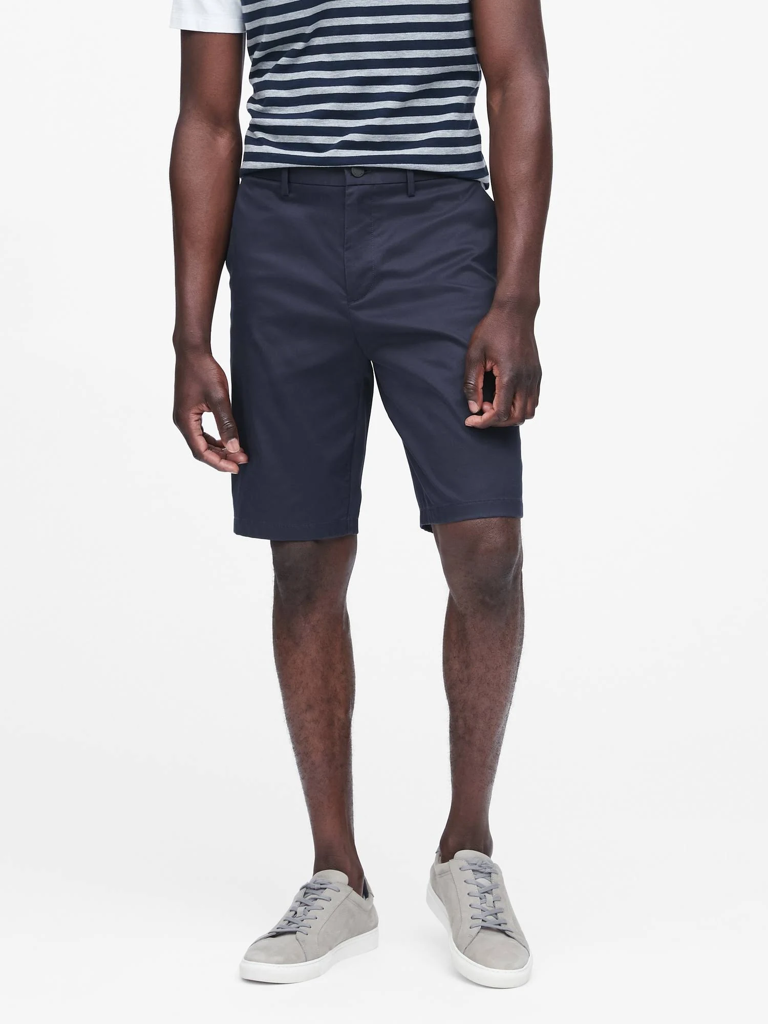 Banana Republic Men's 11x22 Core Temp Short Navy Size 44W