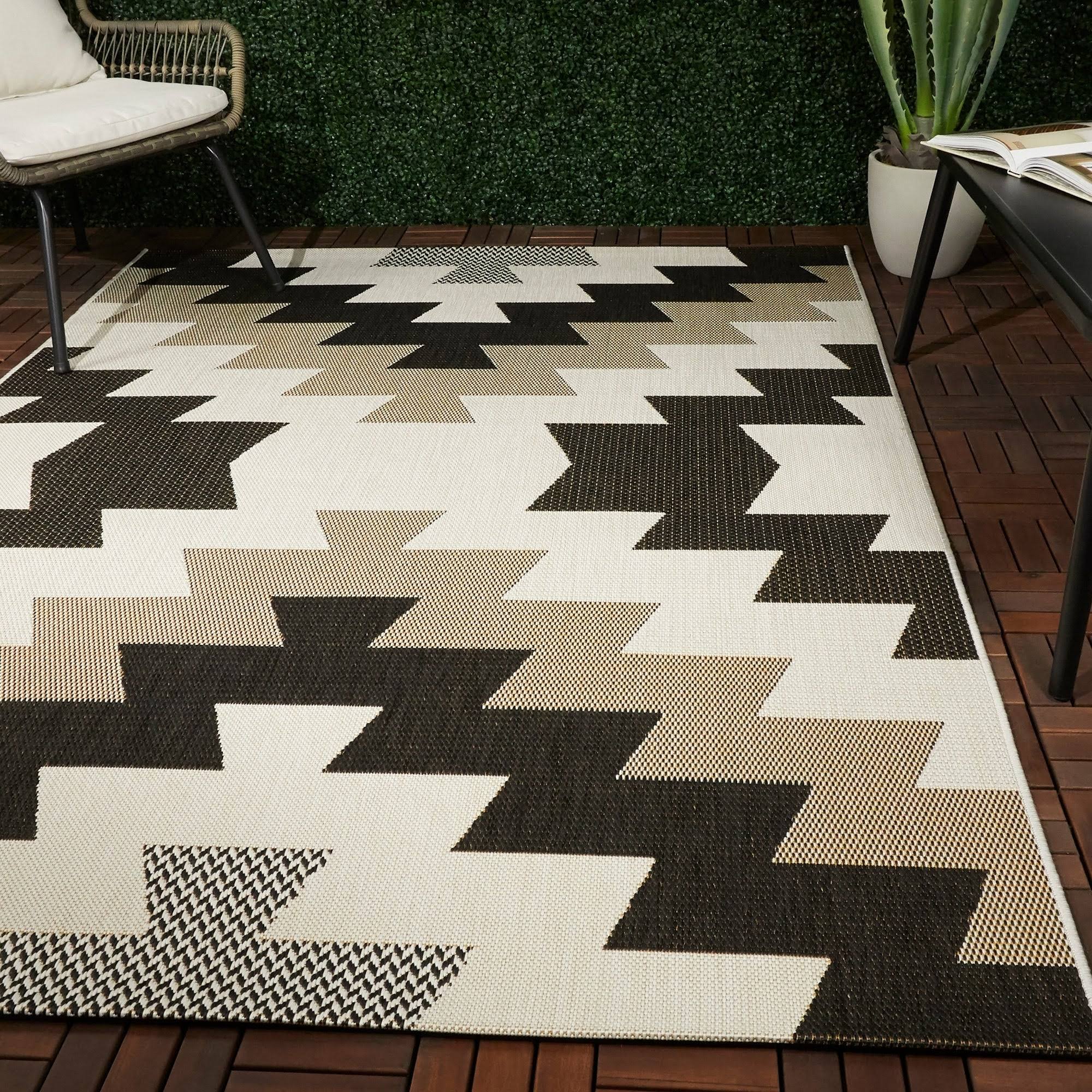 BALTA Levete Dark Brown 5 ft. x 7 ft. Southwestern Indoor/Outdoor Area Rug