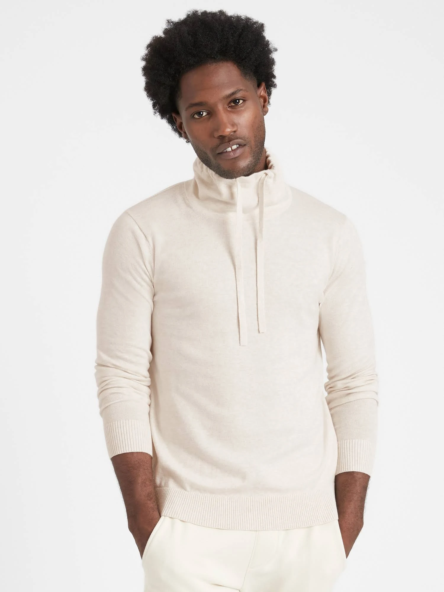 Banana Republic Men's Organic Cotton Funnel-Neck Sweater Transition Cream White Size Xs
