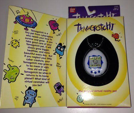 Bandai Tamagotchi White Blue 1997 English Ver. Damaged Package