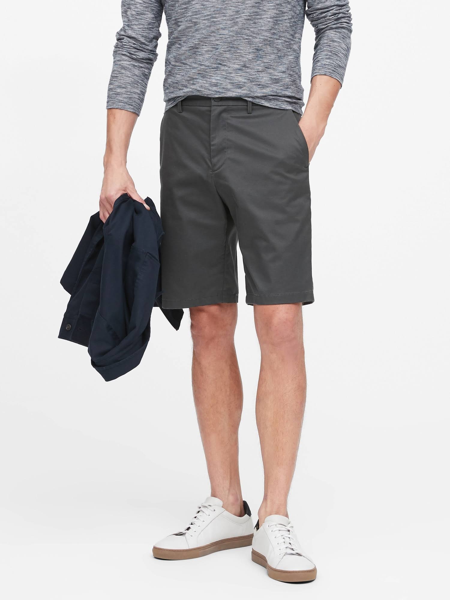 Banana Republic Men's 11x22 Core Temp Short Iron Size 44W