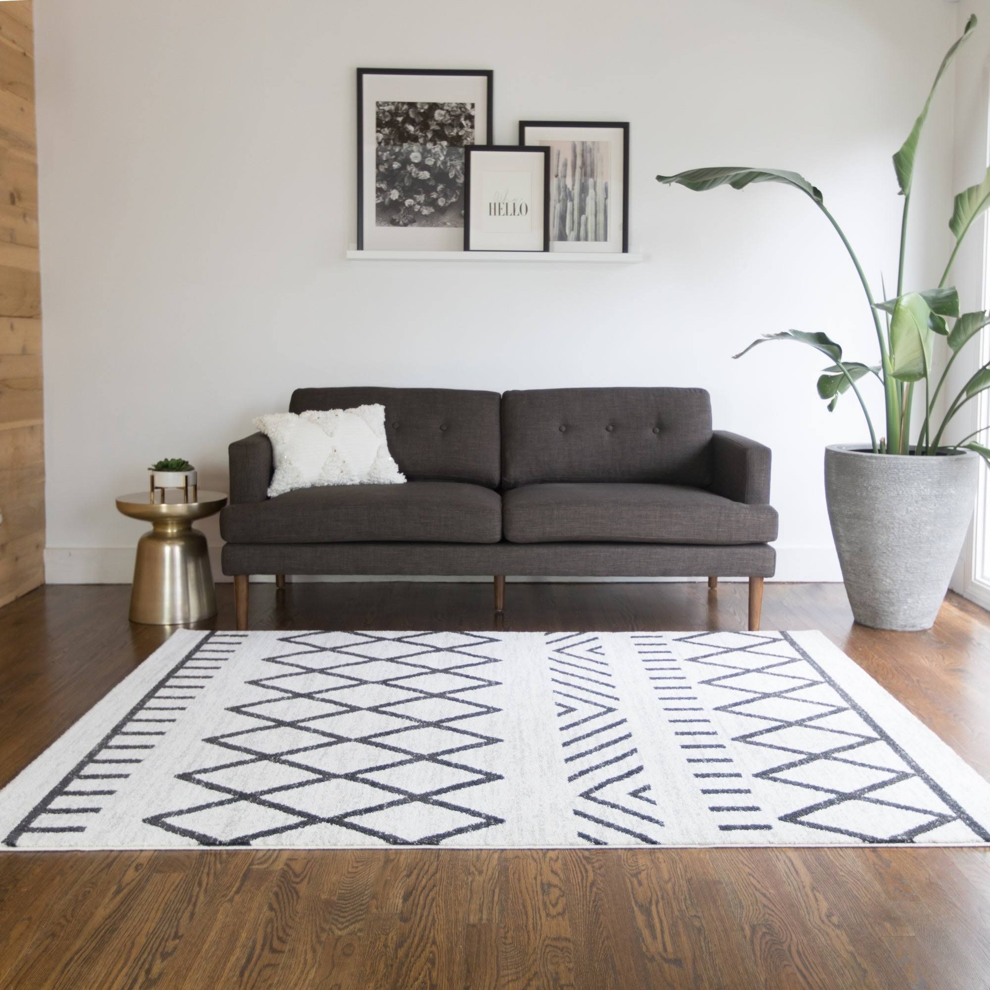 Carson Carrington Salsaker Geometric Indoor Area Rug - 5& 3x22 x 7& - Off-White