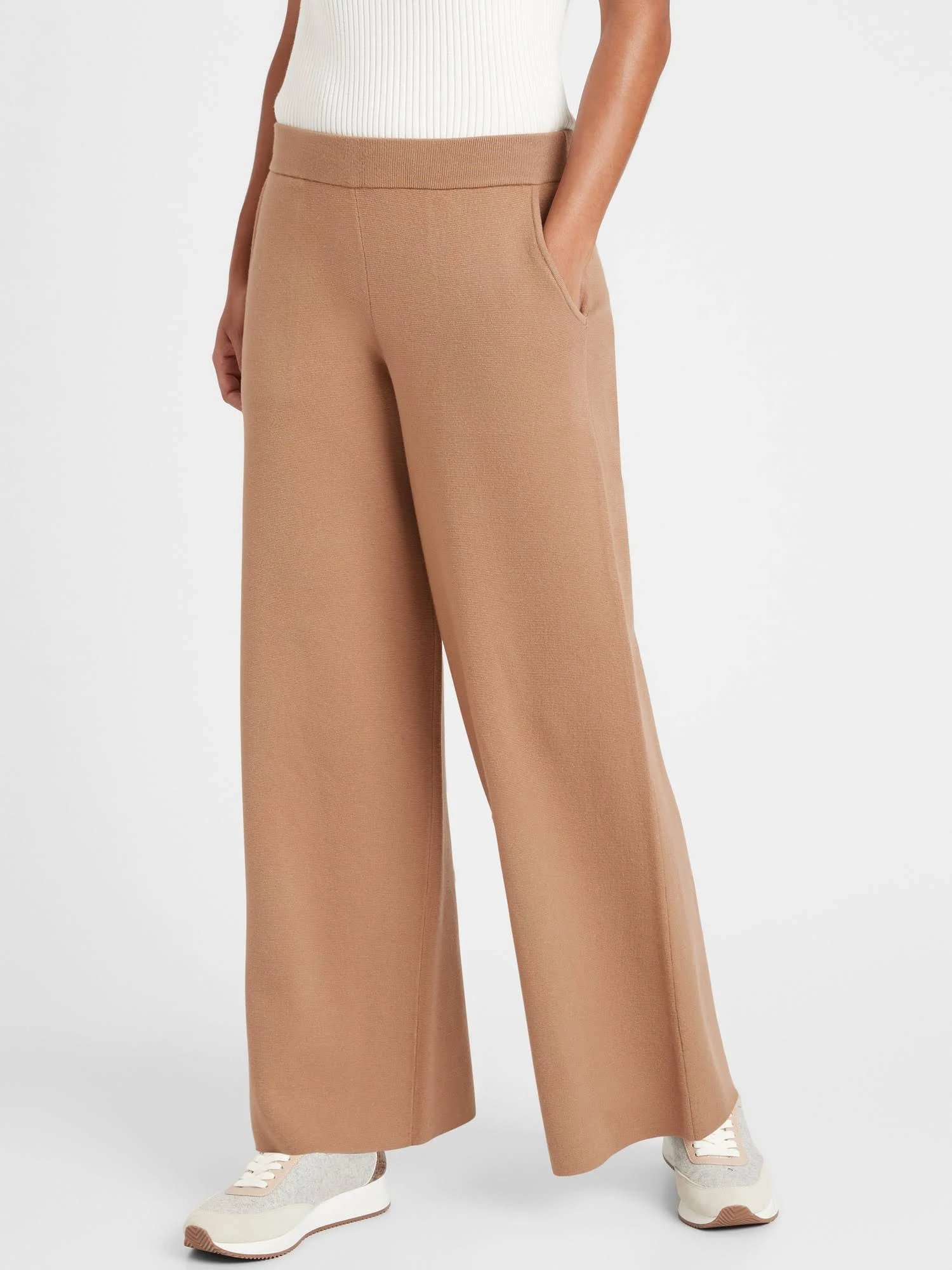 Banana Republic Women's Wide-Leg Sweater Pant Camel Size M
