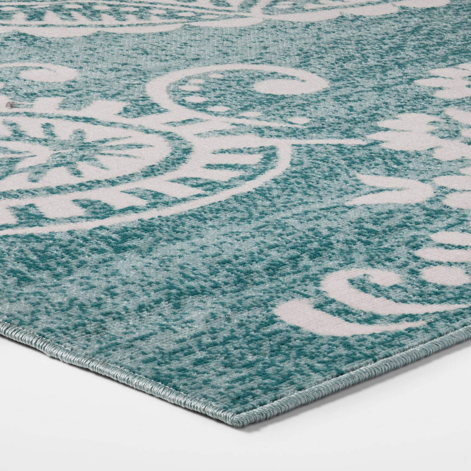 6& x 9& Vintage Medallion Outdoor Rug Turquoise - Opalhouse