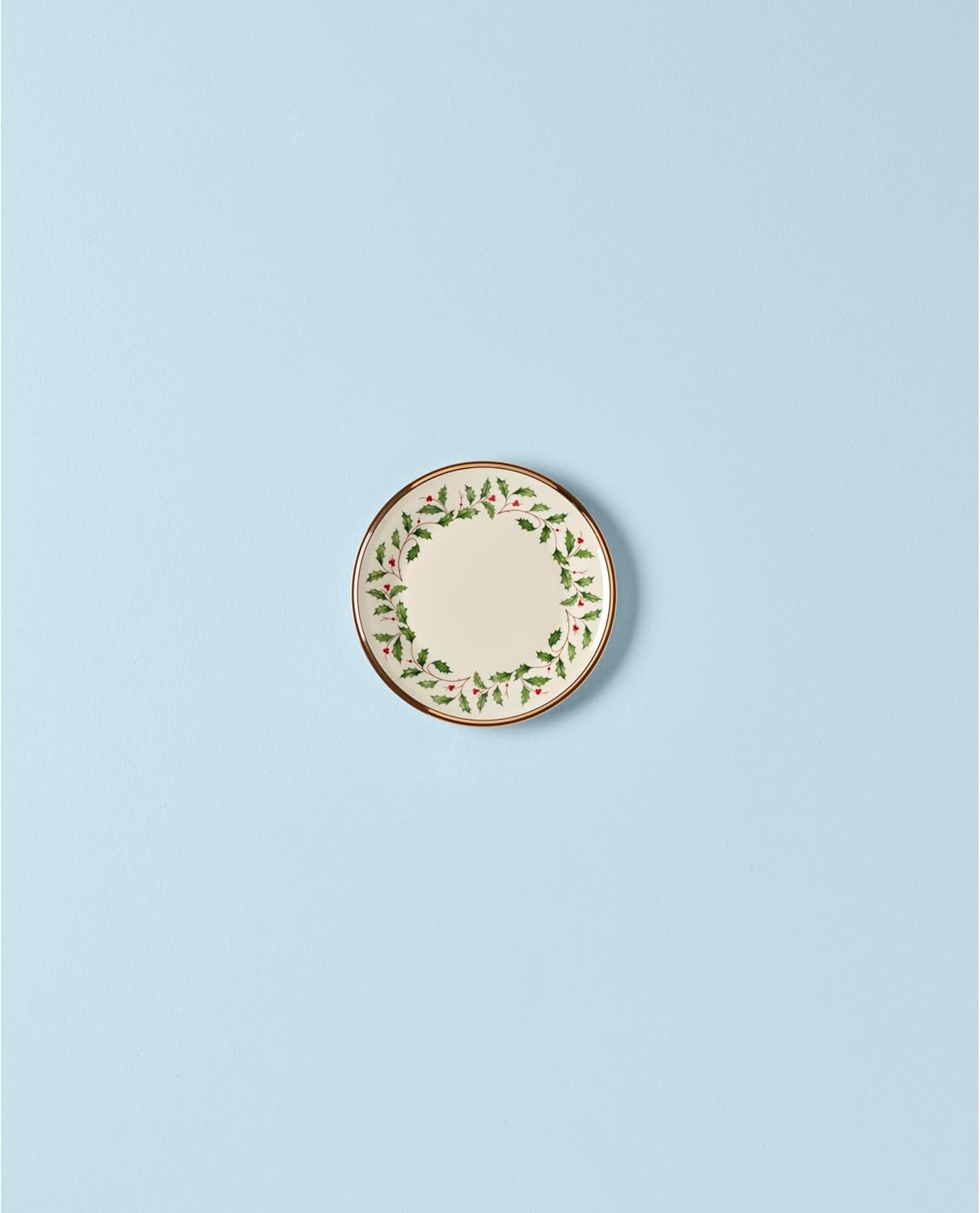 Lenox 6122048 Holiday 12-Piece-Plate-&-Mug Set, Christmas Dinnerware, Hosting