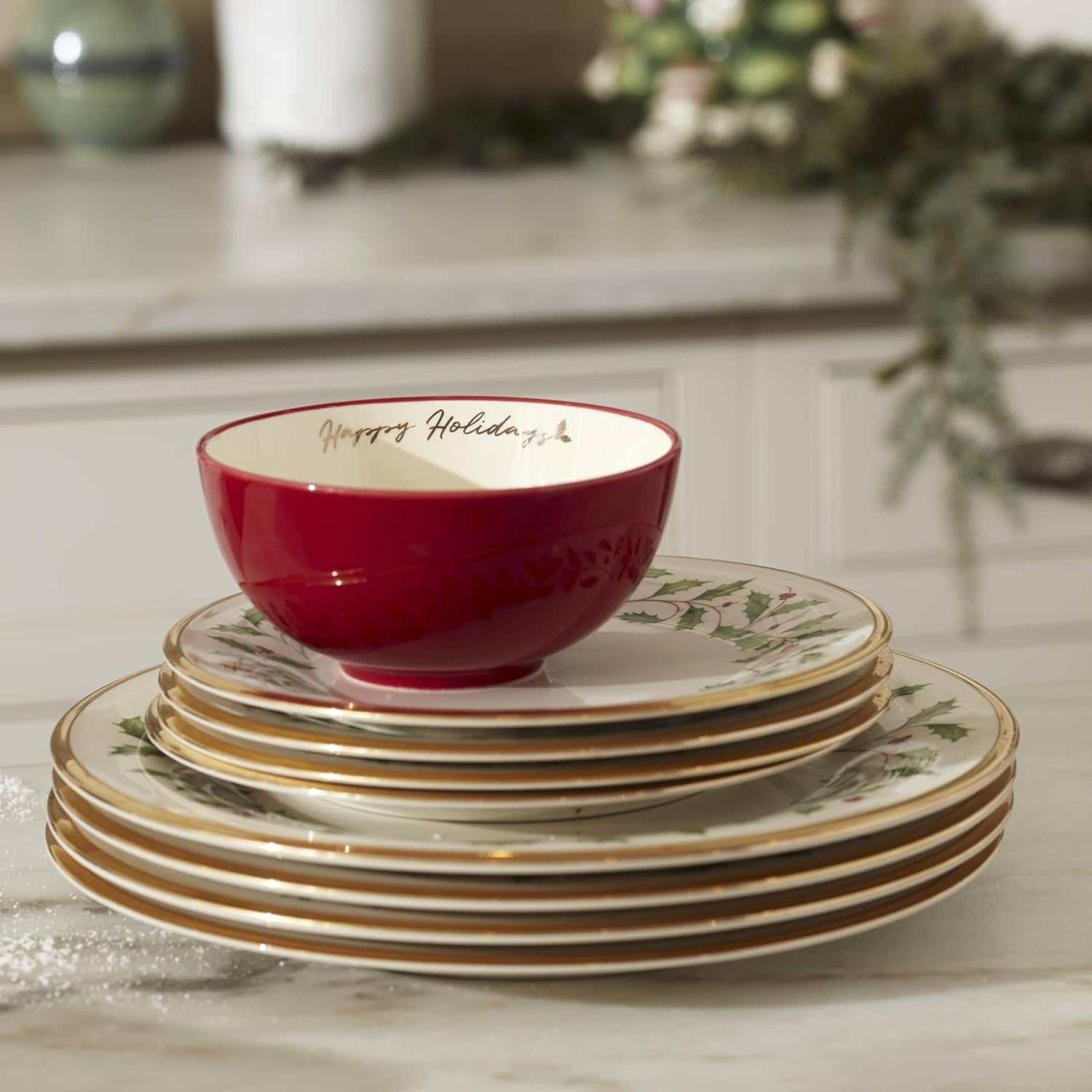 Lenox 6122048 Holiday 12-Piece-Plate-&-Mug Set, Christmas Dinnerware, Hosting