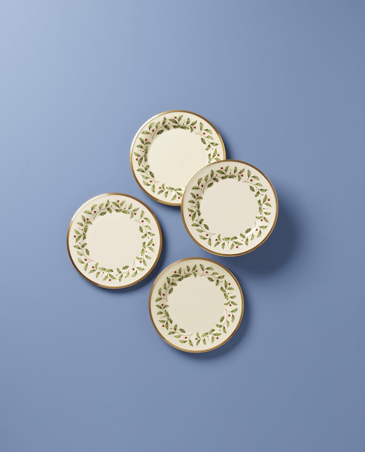 Lenox 6122048 Holiday 12-Piece-Plate-&-Mug Set, Christmas Dinnerware, Hosting